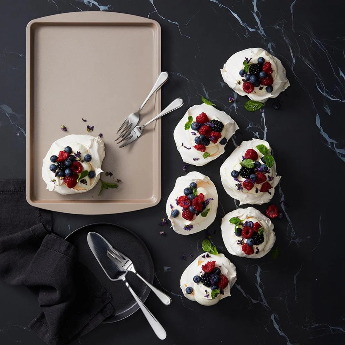 Stanley Rogers Ceramabake Baking Tray 39x26cm