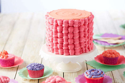 Bedazzle with buttercream, decorating cupcakes 