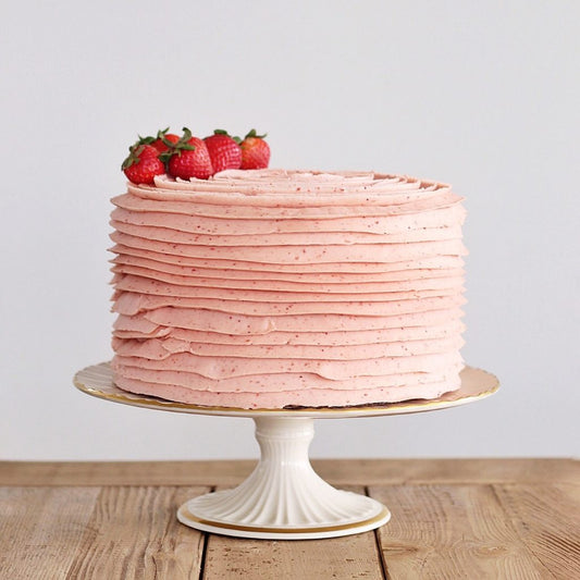 Sweet Strawberry Cake With Champagne Buttercream