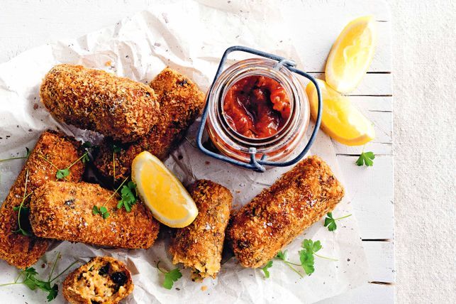crispy pumpkin and quinoa croquettes 
