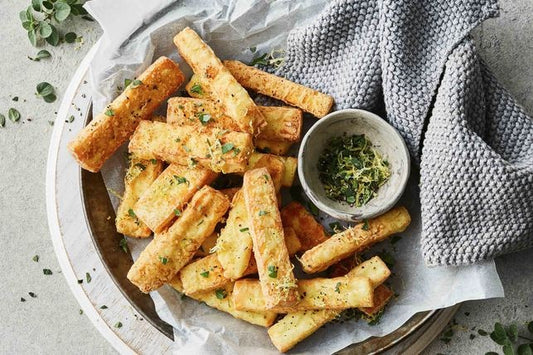 Garlic Haloumi Chips 