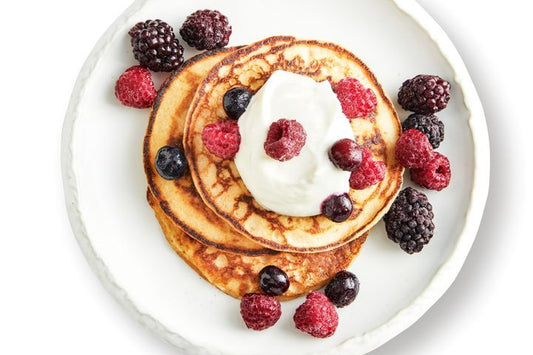 Pretty Amazing (& Healthy) Banana Pancakes