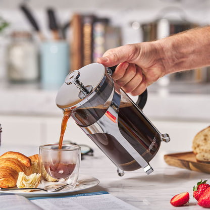 Avanti Glass Coffee Plunger Cafe Press 8 Cup Pouring