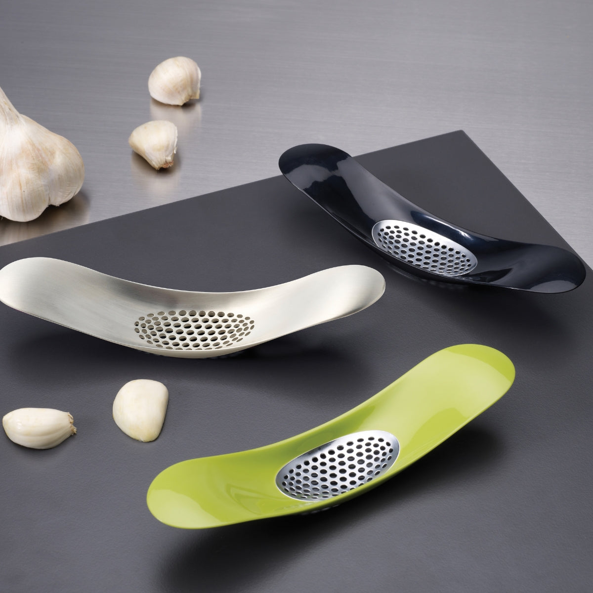 Rocker Garlic Crusher - Green