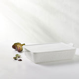MW Speckle Rectangle Baker with Tray 33cm Lifestyle 