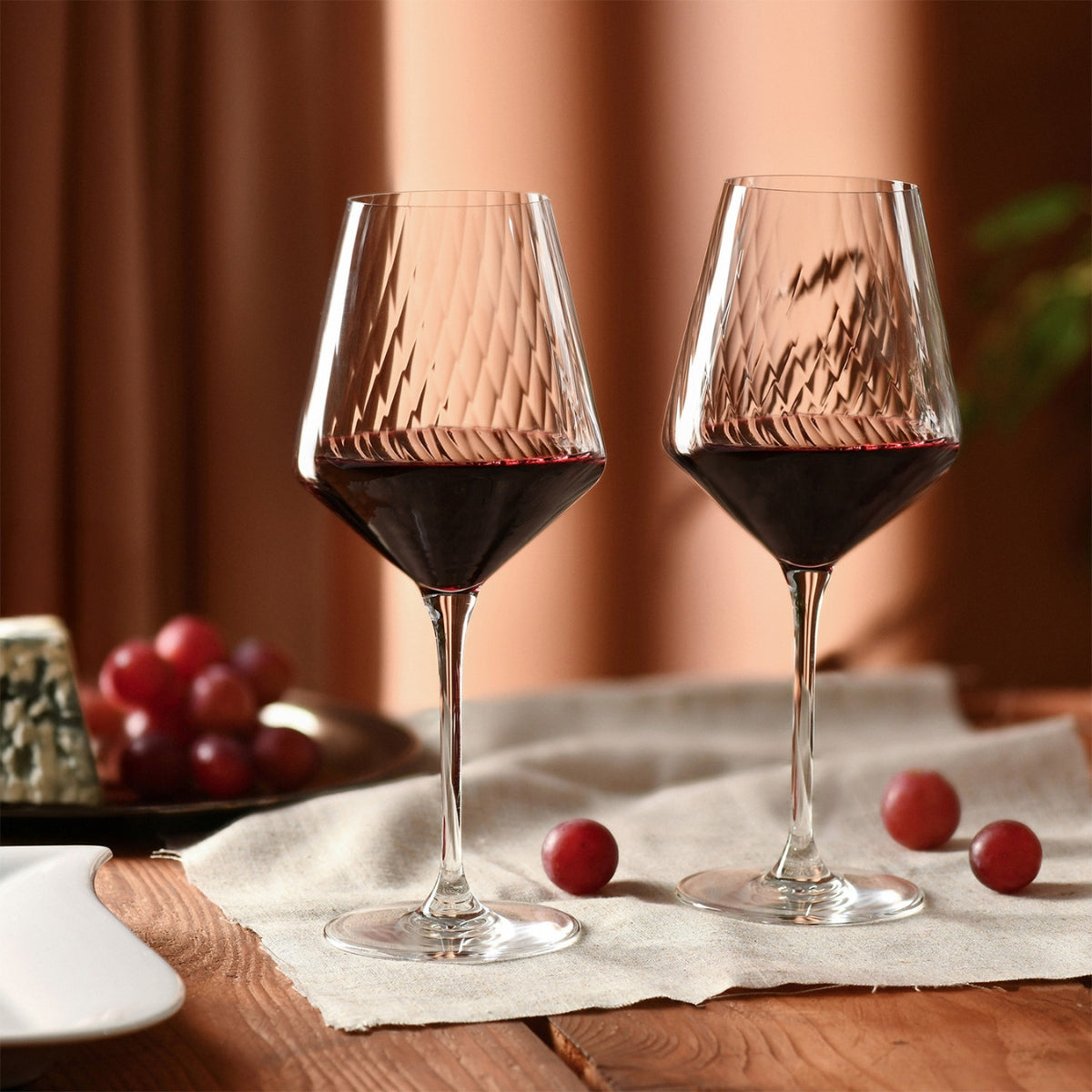 Krosno Avant-Garde Lumi Wine Glass Set of 6 550ML Gift Boxed