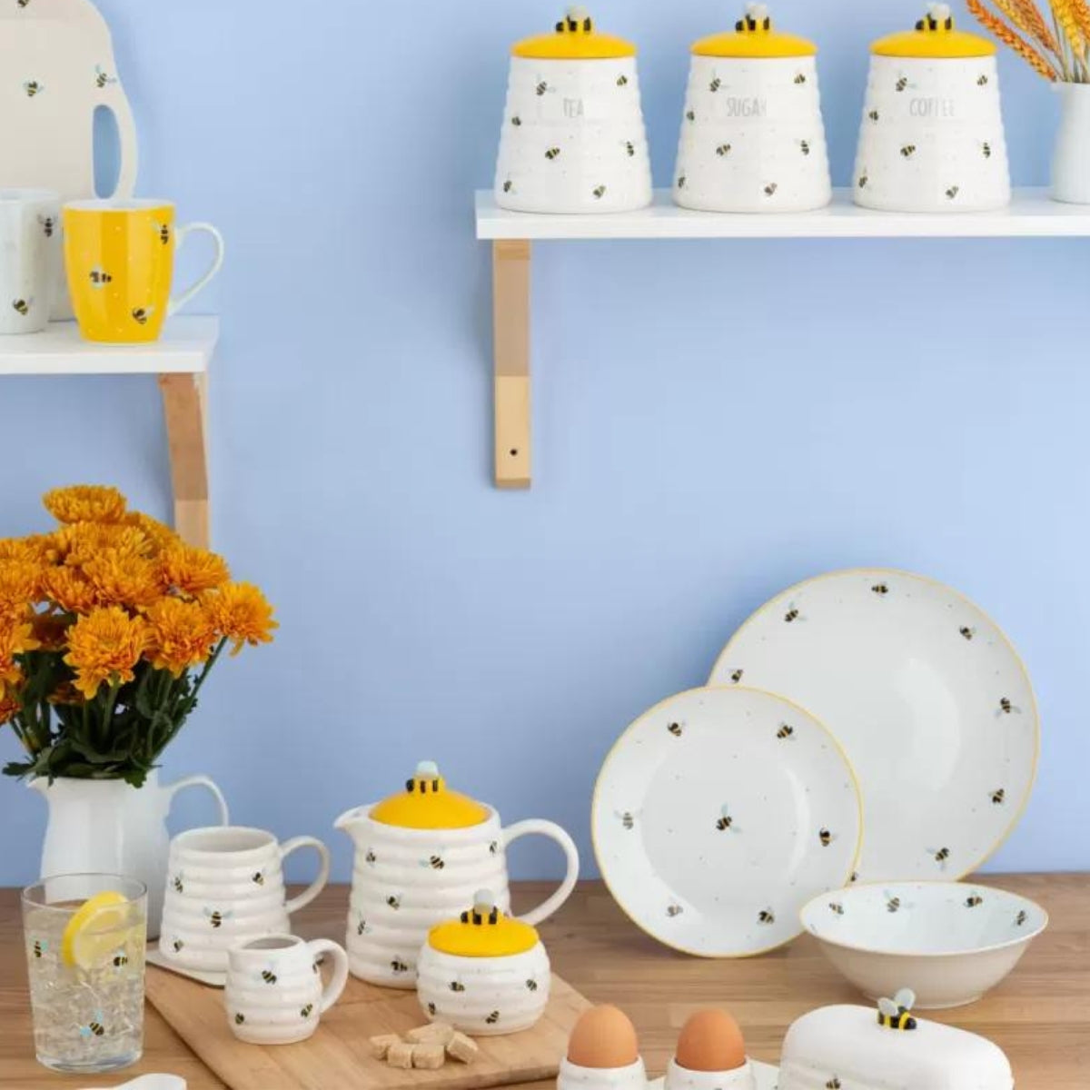 Price and Kensington Sweet Bee Coffee Jar 15x12cm 700ml