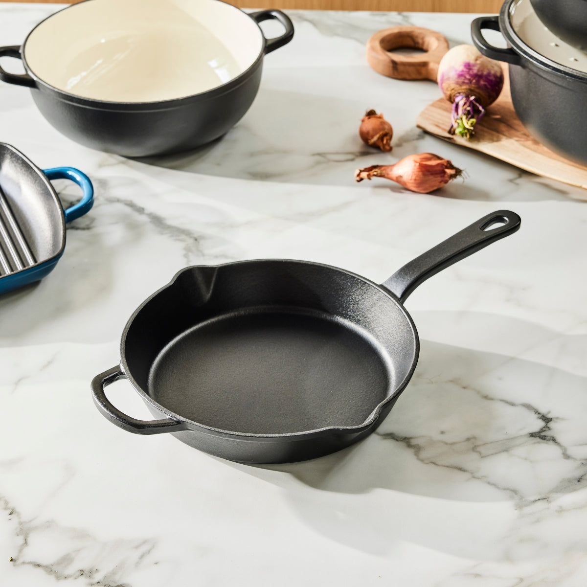 Maxwell & Williams Cast Iron Frypan Black 26cm Gift Boxed